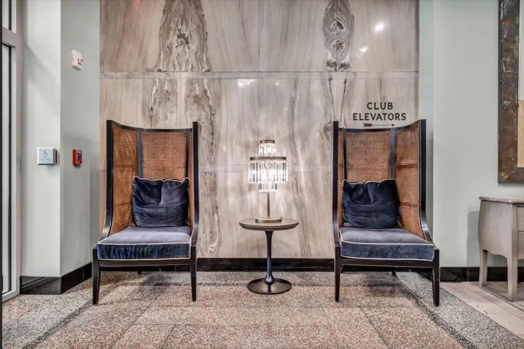 2Br Unit In The Heart Of Dt On Playhouse Square, With Pool And Gym Access-1106 Appartement Cleveland Buitenkant foto