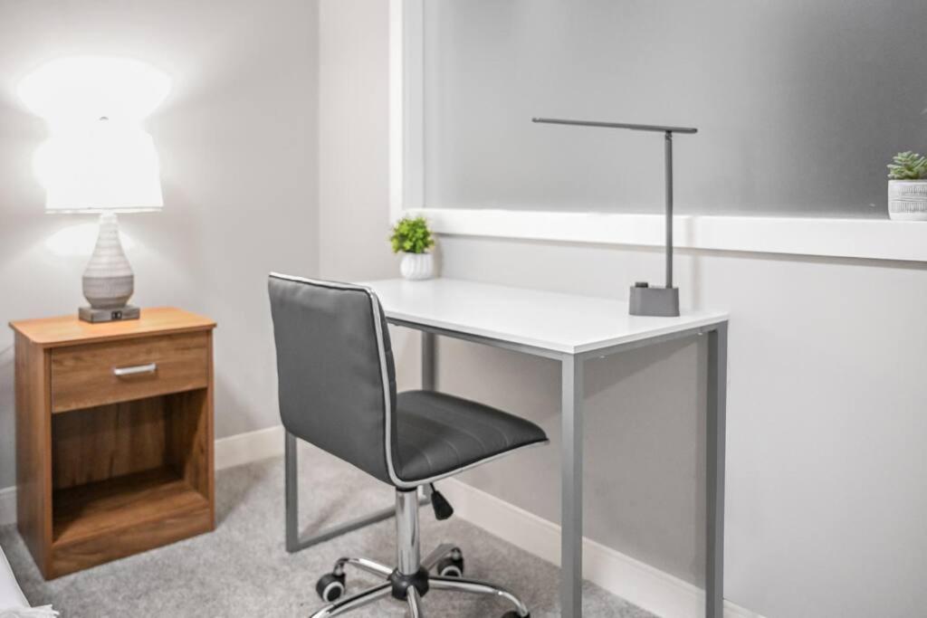 2Br Unit In The Heart Of Dt On Playhouse Square, With Pool And Gym Access-1106 Appartement Cleveland Buitenkant foto